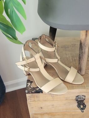 LOGO by Lori Goldstein Cream Strappy Block Heel Sandals